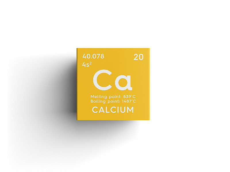 钙。碱土金属。门捷列夫元素周期表中的化学元素。