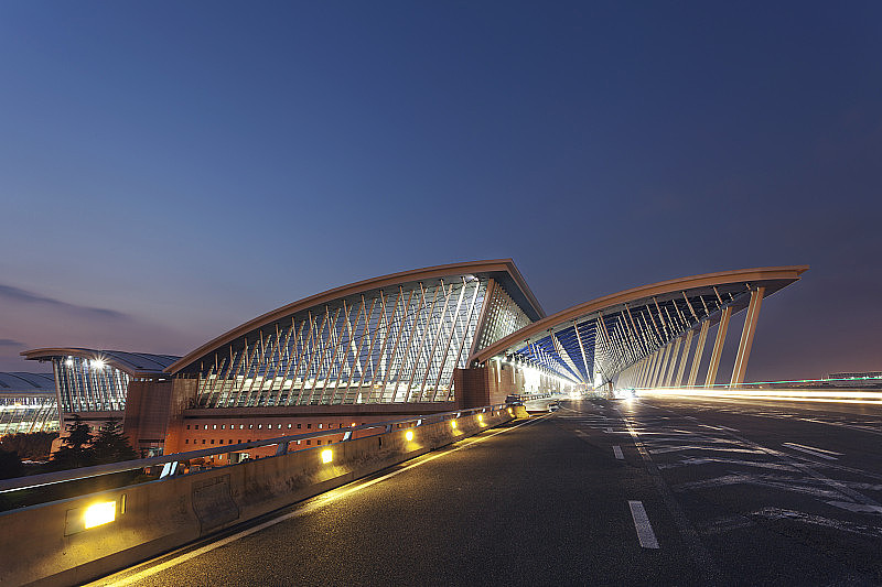 上海浦东国际机场。
